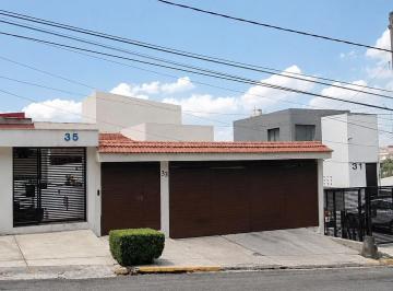 Casa de 4 habitaciones, Naucalpan de Juárez · Casa en Venta Vista del Valle Naucalpan