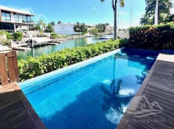 Casa · 461m² · 4 Recámaras · Casa en Renta en Puerto Cancun