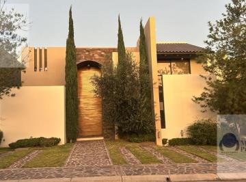 Casa · 3 Recámaras · Casa en La Campiña Francesa