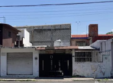 1 · Casa en Venta de un Nivel en Fracc Floresta Veracruz. Ver