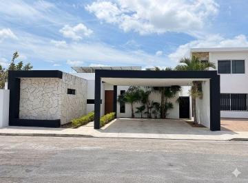Casa de 3 habitaciones, Mérida · Casa de Una Planta en Dzityá
