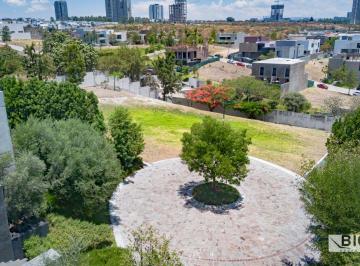 Terreno / Lote , Zapopan · Terreno en Venta en Bosque de Las Lomas, Vallarta Universidad, Zapopan