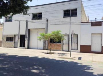 Departamento de 2 habitaciones, Guadalajara · Sobre Av Gigantes, por Obregón, Oblatos! Centro Médico. Departamento en Renta