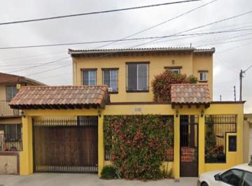 Casa de 4 habitaciones, Tijuana · Venta de Linda Casa en Tijuana, B. C.