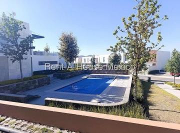 Casa en condominio de 3 habitaciones, El Marqués · Casa en Renta con Recámara y Baño Completo en Planta Baja | Zibatá