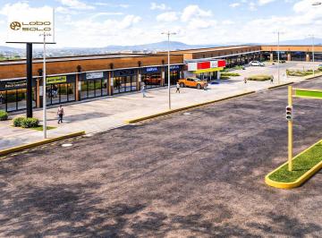 Local comercial · 148m² · 83 Estacionamientos · Locales Nuevos en Renta - Plaza Ferro, Timoteo Lozano, León, Gto.