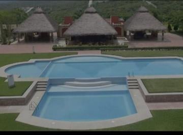 Terreno / Lote , Emiliano Zapata · Hermoso Terreno en Fraccionamiento Exclusivo Villa Dorada, 913 m²