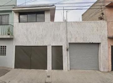 Casa de 4 habitaciones, Iztacalco · Casa en Venta en Sur 113 - B #2220