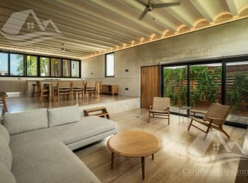 Casa · 330m² · 3 Recámaras · 3 Estacionamientos · Casa en Renta en Laguna Puerto Cancun