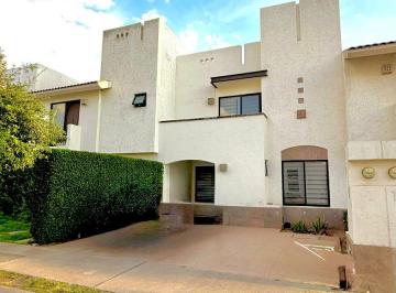 Casa de 3 habitaciones, León · Casa en Venta