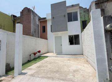 Casa · 70m² · 2 Recámaras · 1 Estacionamiento · Casa en Fraccionamiento Colinas San Gerardo