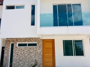 Casa · 160m² · 3 Recámaras · 2 Estacionamientos · Casa en Venta en Residencial Arbolada - Nueva