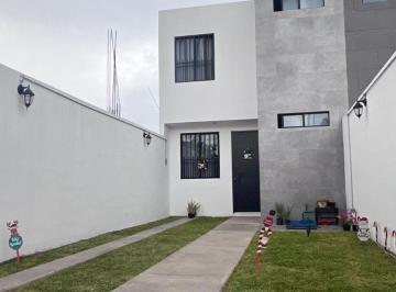 Casa de 3 habitaciones, Soledad de Graciano Sánchez · Casa en Venta en Soledad de Graciano Sanchez.