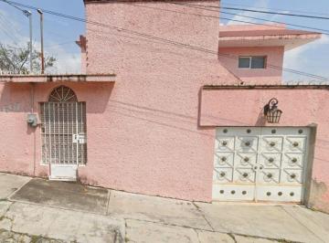 Casa de 7 habitaciones, Cuernavaca · Venta de Casa en Tetela Cuernavaca Morelos