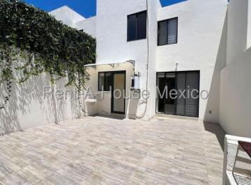 Casa de 3 habitaciones, El Marqués · Zibatá - Casa en Renta 3 Recámaras + Sala Tv - Excelentes Amenidades