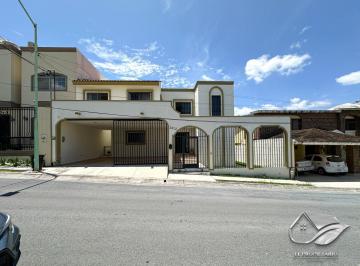 Casa · 274m² · 3 Recámaras · Casa en Venta de 3 Rec en Col. Privada “pedregal del Contry” // Zona Sur de Mty