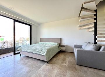 Departamento · 79m² · 1 Recámara · 1 Estacionamiento · Pent - House en Venta Amueblado en Playa del Carmen