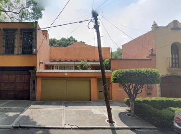 Casa de 4 habitaciones, Coyoacán · Casa en Venta en Ayuntamiento Coyoacan