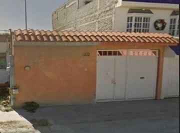 Casa de 3 habitaciones, Celaya · Venta de Casa en Celaya