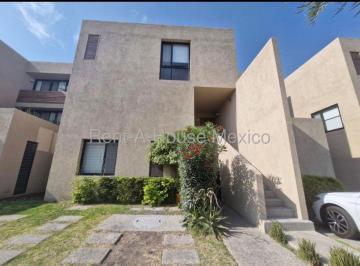 Departamento de 2 habitaciones, El Marqués · Departamento en Renta de 2 Niveles en Zakia