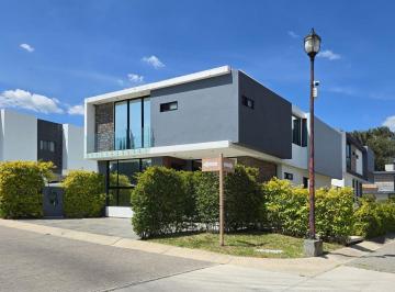 Casa en condominio de 4 habitaciones, Tlajomulco de Zúñiga · Casa Amueblada en Esquina en Casa Fuerte Condominio Ciudadela