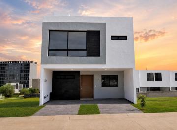 Casa de 3 habitaciones, Zapopan · Casa en Renta en Valle Imperial Zapopan Jalisco