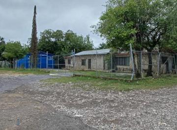 Terreno / Lote , Cadereyta Jiménez · Terreno Comercial con Construccion y Permiso de Alcohol