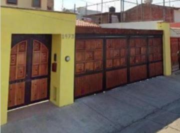 Casa de 4 habitaciones, Guadalajara · Se Vende Hermosa Casa en Atlas Guadalajara