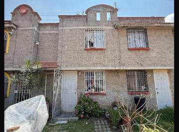 Casa de 2 habitaciones, Chalco · Casa en Venta en Fraccionamiento Los Volcanes, Chalco, Estado de México