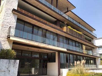 Departamento · 736m² · 3 Recámaras · 6 Estacionamientos · Departamento en Venta en Lomas Altas
