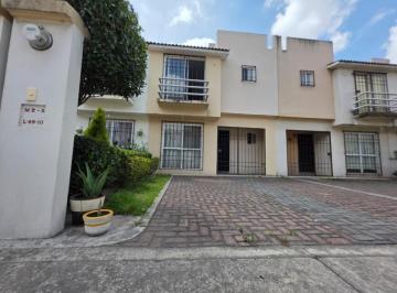 Casa · 101m² · 3 Recámaras · 2 Estacionamientos · Casa en Venta en Las Misiones Toluca