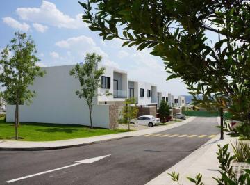 Casa · 164m² · 3 Recámaras · 2 Estacionamientos · Casa en Venta en El Condado Queretaro