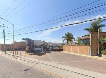 Casa de 4 habitaciones, San Pedro Cholula · Casa en Venta en Fraccionamiento Villa Zerezotla Cholula