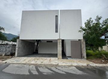 Casa de 3 habitaciones, Santiago · Casa en Venta en Santiago Nuevo Leon