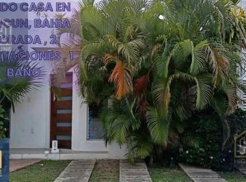 Casa · 87m² · 2 Recámaras · 2 Estacionamientos · Casa en Venta 2 Recamaras, 1 Baños, Bahia Dorada, Cancun Mexico