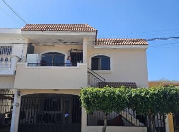 Casa de 5 habitaciones, Mazatlán · Casa en Villa Galaxia - Fraccionamiento Tranquilo y Familiar Para Vivir en un Ambiente Seguro