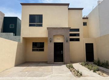 Casa de 3 habitaciones, Ramos Arizpe · Casa en Renta en Portales del Valle