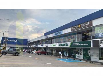 Local comercial , San Andrés Cholula · Locales en Renta de 69 m² en Plaza Aquara - Lomas de Angelópolis