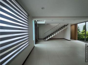 Casa de 3 habitaciones, Pachuca · Casa Residencial en Venta en Villa Elisa. ¡única!