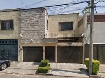 Casa de 4 habitaciones, Benito Juárez · Casa en Venta en Vértiz Narvarte