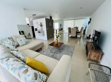 Casa de 3 habitaciones, León · Renta de Casa Amueblada en Gran Jardin