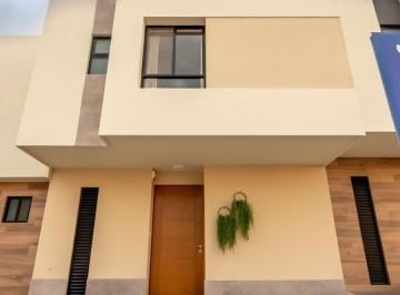 Casa en condominio · 122m² · 3 Recámaras · 2 Estacionamientos · Casa en Venta Querétaro | Modelo Arona en Balkan Residencial
