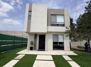 Casa en condominio · 108m² · 3 Recámaras · 2 Estacionamientos · Casa en Venta en Brianzzas Querétaro | Laia | 3 Recámaras