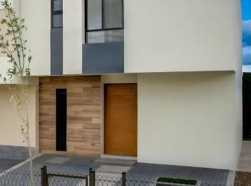 Casa en condominio · 137m² · 3 Recámaras · 2 Estacionamientos · Casa Lenor en Venta | Balkan Residencial Zákia
