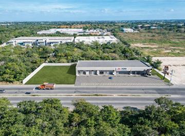 1 · Local Comercial en Renta Sobre Av Principal