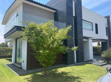564560c29ba22b463adf8678f7396f30b9a22c8f86696077fec90ce0ae5ec783 · Casa en Venta en Fracc. Los Encinos