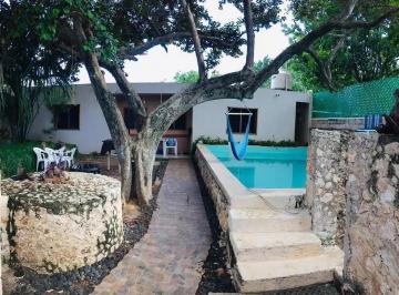1 · Casa con 4 Departamentos a Una Cuadra del Parque La Plancha