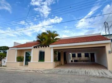 1 · Casa en Venta en Fraccionamiento Campestre 6 Recamaras