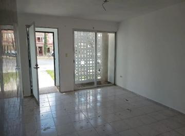 1 · Renta Sobre Av en Francisco de Montejo