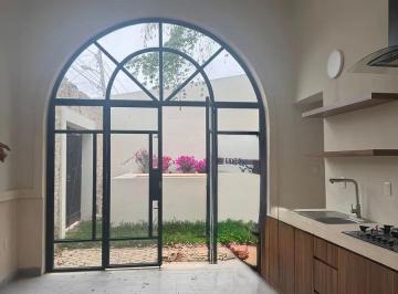 1 · Casa Remodelada de Una Planta en El Centro de Mérida